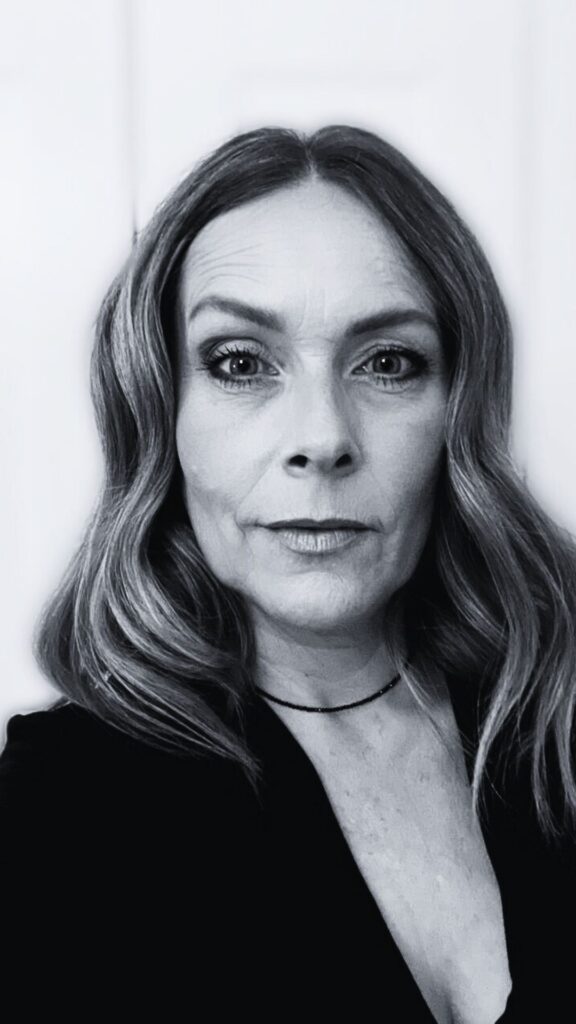 About Design Ohne Titel 3 576x1024